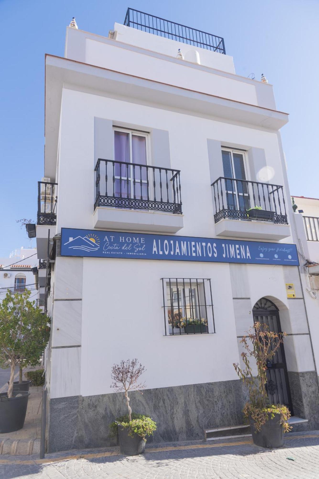 Appartamento Atico Jimena Granada En El Centro De Nerja